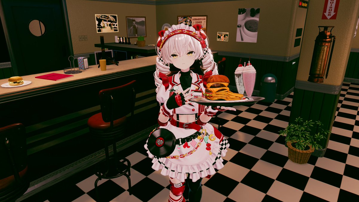 yaekaori777's tweet photo. あこがれのダイナーで！
　チーズバーガーは悪魔的な美味しさ！なんだろうな～
沖縄とか行ったらありそうだよねえー
京都府の、ド田舎町にはありませんｗ　ヤマザキの紙で包まれたチーズバーガーで気分だけでも・・ https://t.co/oGsxvfYAsw