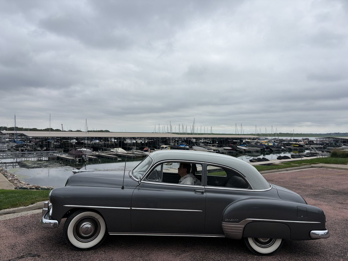 ForsterMar92404's tweet photo. @iowahawkblog #davescaridservice 
Some people refer to beautiful old cars as boats. Just encountered this down at the marina. wondering? https://t.co/O1MzF6CKEL