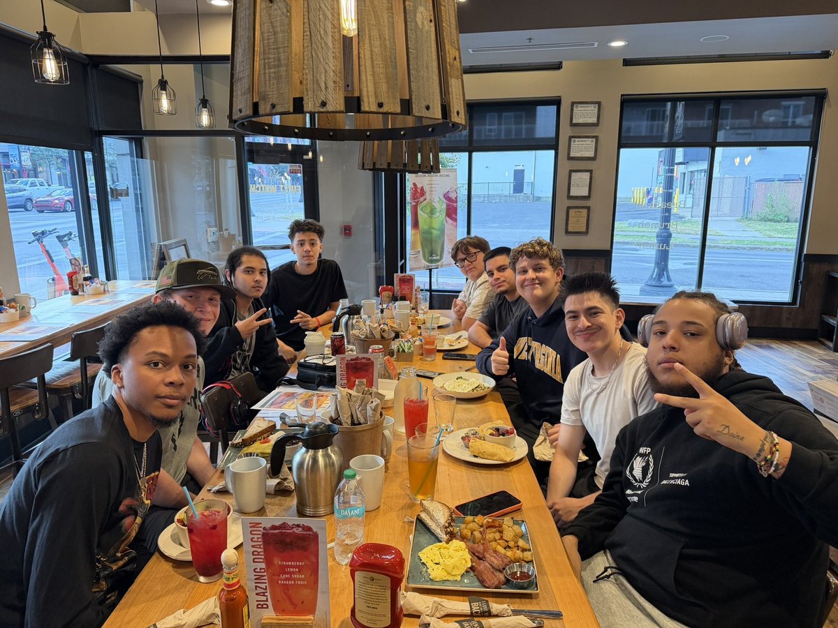 ReapCDL's tweet photo. It was a blessing  to be at @TPCircuit  at only 14 years old and to be teamed with @22BoyBlue @ranocdl @D3NYL_. Photo taken by @_gingeralee https://t.co/2R4VQI3flb