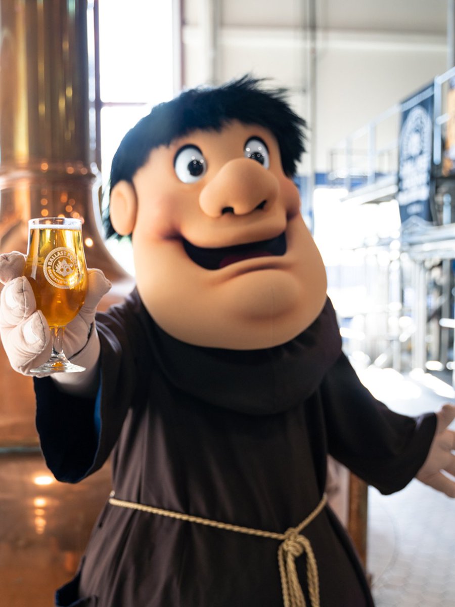 BallastPoint's tweet photo. Clinched. Chilled. Ready for Padres playoff baseball. ⚾️

We're stocked with Swingin' Friar Ale and Super Lager, the Official Craft Beer of the San Diego Padres, and ready for Tuesday!

Who's ready, San Diego? #LFGSD https://t.co/AnlenL3o3P