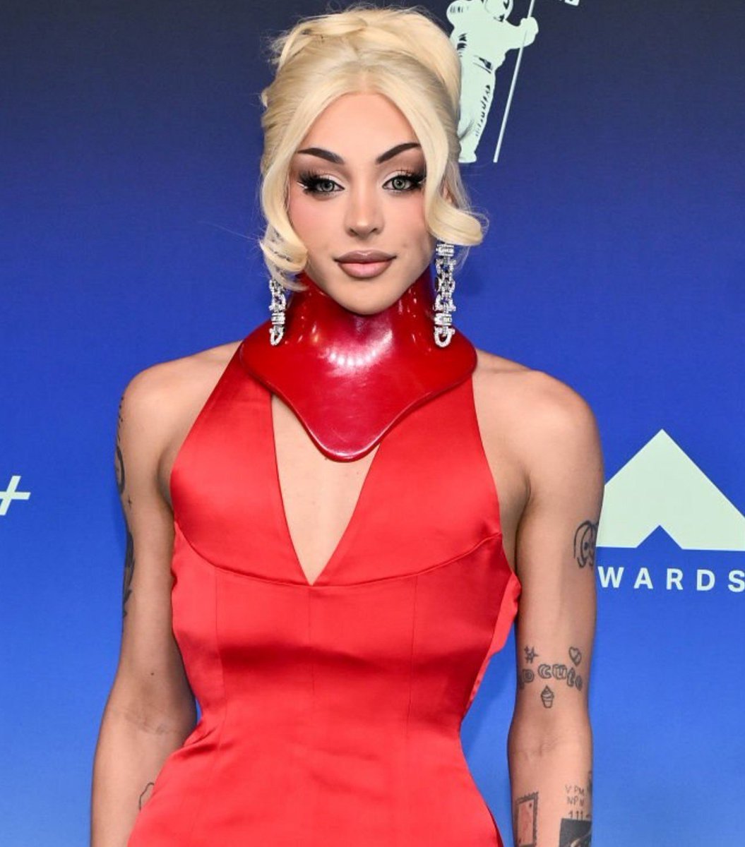 y2kpopart's tweet photo. Pabllo Vittar FACECARD  #VMAs https://t.co/VsXLRjVGmp