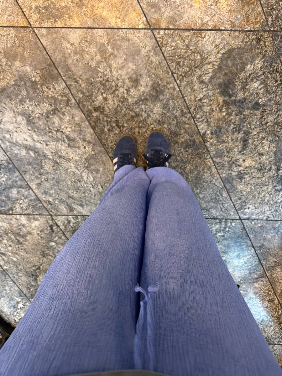 GoddessRayWins's tweet photo. Goddess gets what Goddess wants ☕️ 🌧️ 

mistress dominatrix domina feet shoes footfetish feetworship soles findom femdom find bodyworship pani blik dojenie bankomat nyc nycdomme cashmeet traveldomme finsub paypig https://t.co/CQIvmxJGdU