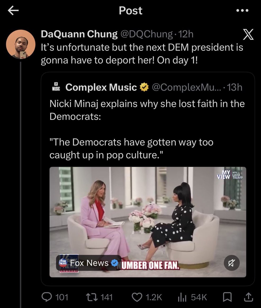 DrakeUpdatea's tweet photo. Bro they act like Nicki can’t stay in another country and still control this media Nicki not no basic she handles her shit and speaks her mind even if it means tweeting from Iceland or Trinidad https://t.co/VWley94Wrc