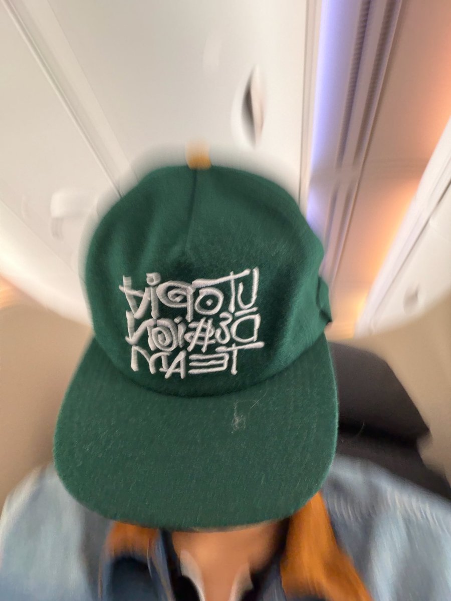 dari__ohyul's tweet photo. #SMS_Ohyul_Hari_Ini - 260927 | 14.26 PDT

🐈‍⬛ *kirim foto*
🐈‍⬛ ✈️
🐈‍⬛ 🇰🇷

#OHYUL #오율 https://t.co/YUK8z8fKv4