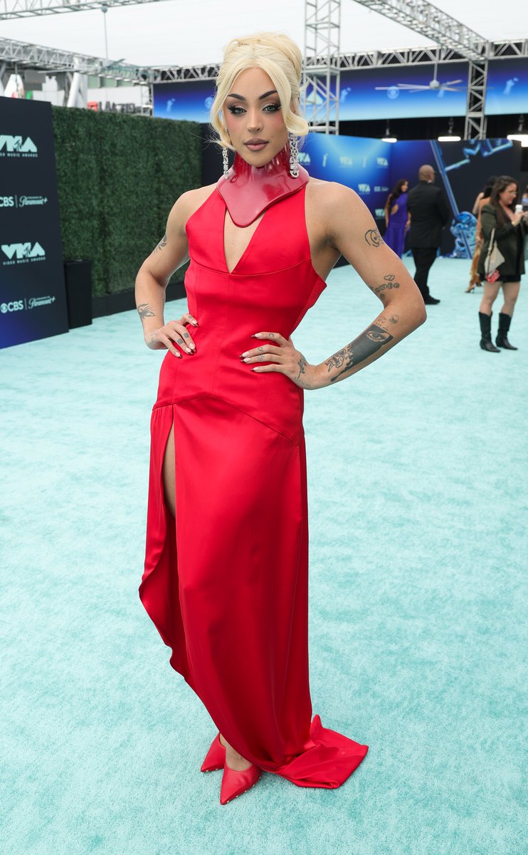 MTVBrasil's tweet photo. A MAMI TÁ LINDA TODA LUXURIOSAAAA @pabllovittar 😭🥵

Acompanhe TUDO ao vivo na Pluto TV https://t.co/5XenTX2zyr #VMAsNaPlutoTV https://t.co/LsPwnVr0J6