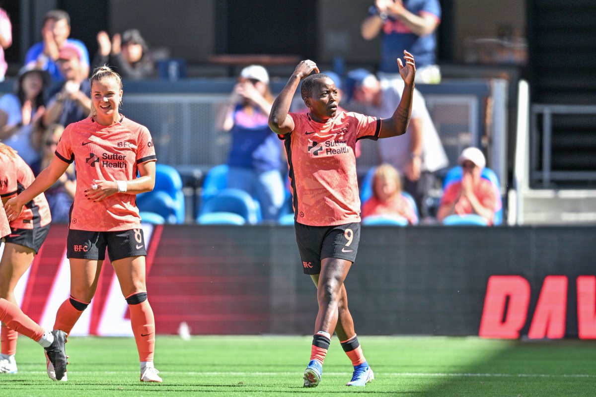 wearebayfc's tweet photo. Our Copper Queen 👑 https://t.co/JzZcZdz5KK