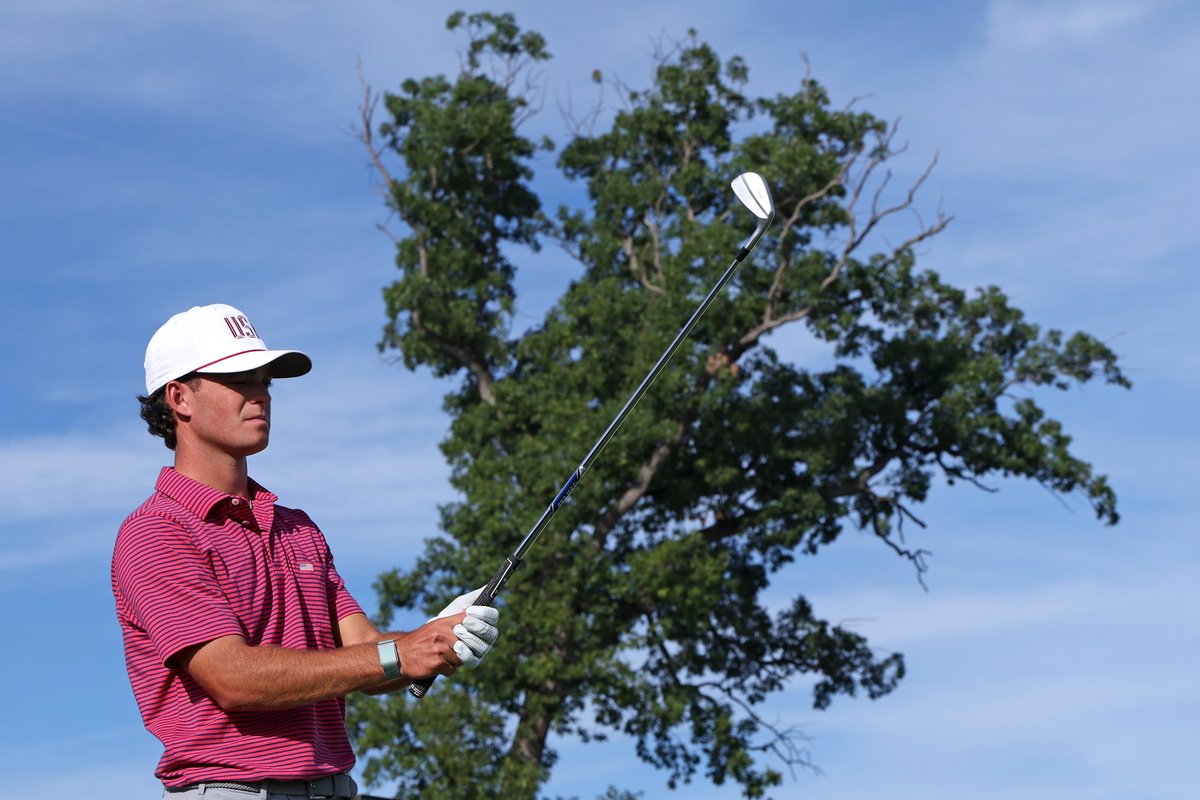 Cam_Jourdan's tweet photo. Jackson Koivun, who's only 21 years old, just beat the International team's best player in Sunday Singles at the Presidents Cup.

Koivun was playing college golf three months ago. Bright, bright future https://t.co/Sk1eWEfZdi