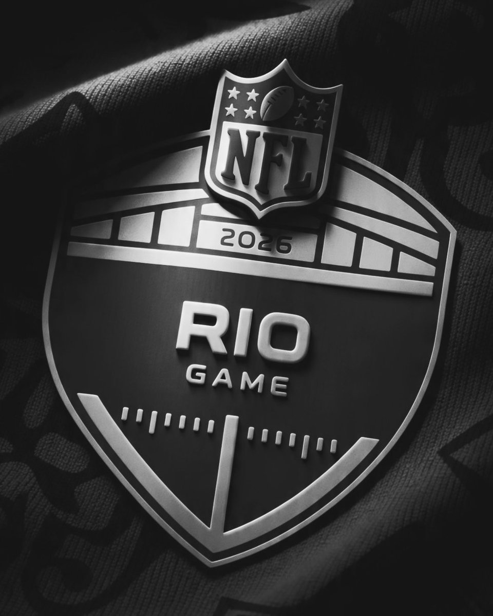 RMwebteam's tweet photo. TODAY IS THE BIG DAY! 🏈🔥
Our @ricky_martin takes the stage at the NFL Halftime Show in Rio 🇧🇷 with @DjPedroSampaio 🎤💥 and #PikitoPikito drops in just a few hours! 💋⏳

The official Ricky Martin x NFL shirt is here 😍👕 Get it at the @NFL Shop 🛍️ https://t.co/dSjVHvT9FN