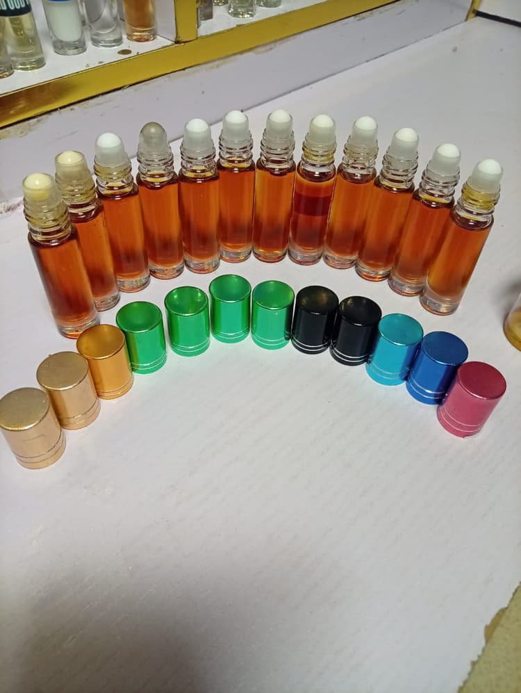 MarvelousA1662's tweet photo. Designer oil perfume Rich,fresh, authentic and long lasting fragrances for up to 72hours
https://t.co/dObhkoVJIV https://t.co/3NC952g5Zr