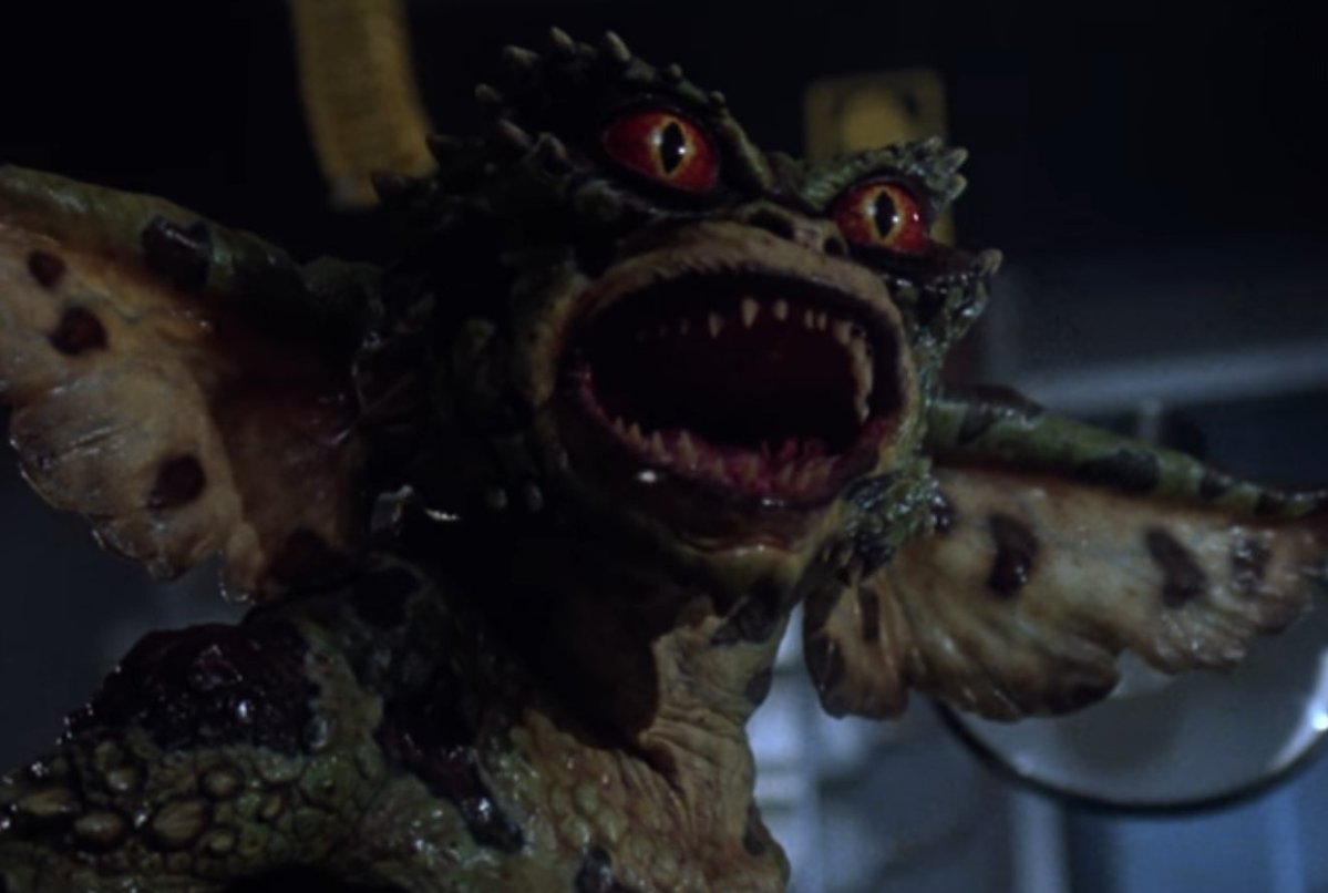 THE_Gremlins__'s tweet photo. "EHEHEHEH! CACA! EHEHEHE!" https://t.co/OIEw3c9mFA
