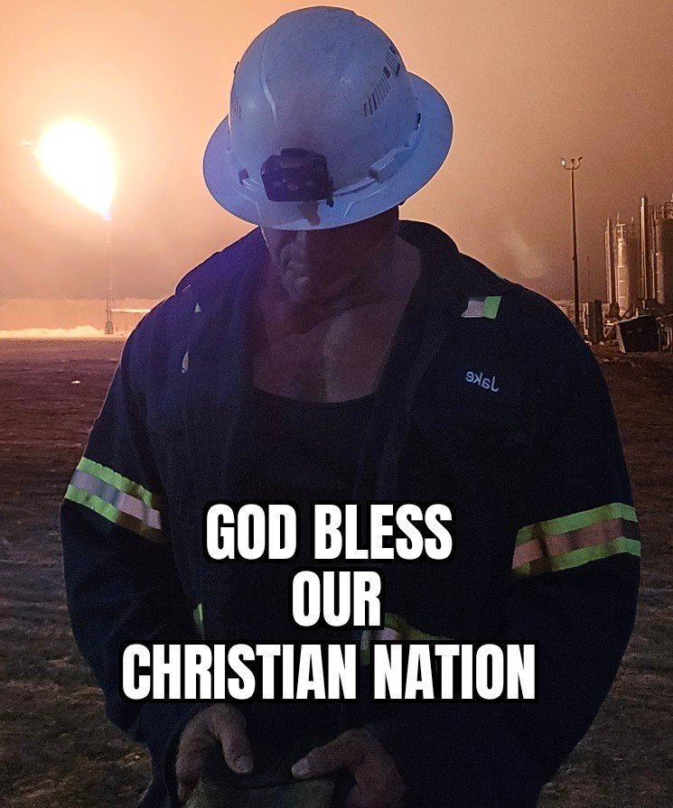 jakelogan's tweet photo. Father, 
We thank You tonight for blessing us with this sovereign Christian nation and we lift up America to You, asking for protection over our land, our people, our families, and our leaders.
Lord, 
Guard our borders, our cities, and especially our children against every form of terror and moral decay and bless this nation, our military, our President, and every soul reading this prayer.
In Jesus' name