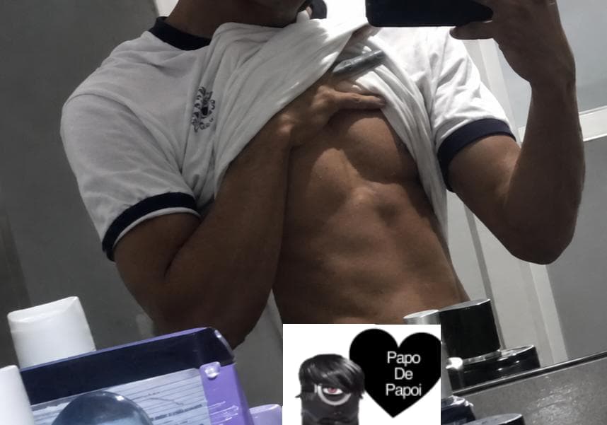 Joojp2007's tweet photo. adoro o fato de q eu como pkralho mas nunca engordo🤓 https://t.co/EJ2DVta3bB