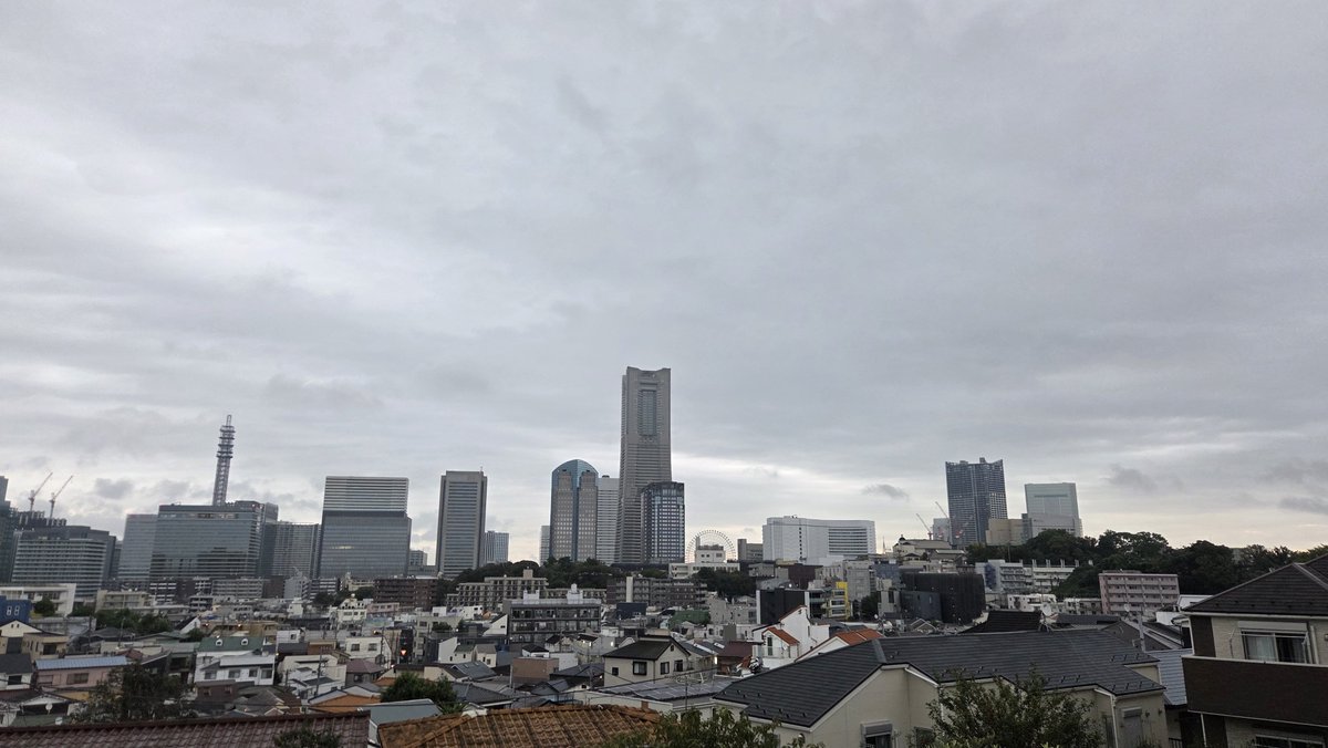 nobu1008's tweet photo. それでは本日のお仕事行ってきます☁ https://t.co/fsdv41DI96