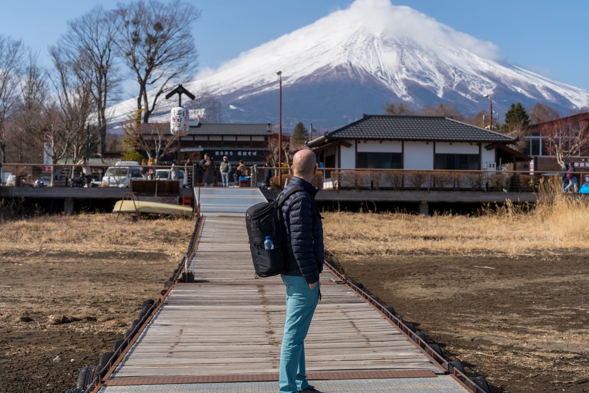 MickieBert062e's tweet photo. When in Japan, a trip to Mount Fuji is a must. We were lucky to visit on a clear day, after carefully checking the forecast—the mountain is hidden by clouds about 75% of the time. It’s enormous in person; photos don’t do it justice! https://t.co/2zBNlQPDJi