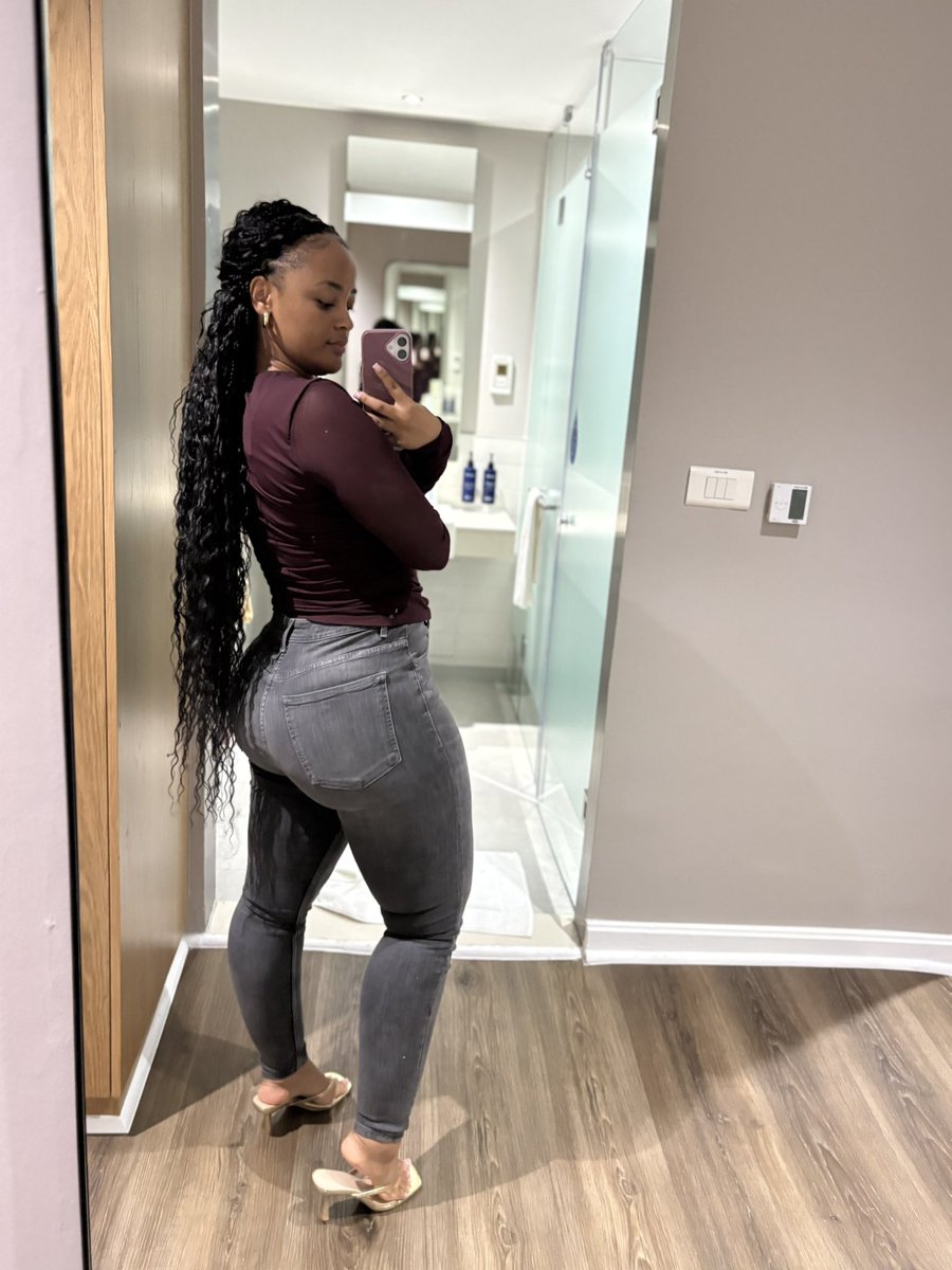 _tshiamophume's tweet photo. 💕 https://t.co/aUFF7y3BQj