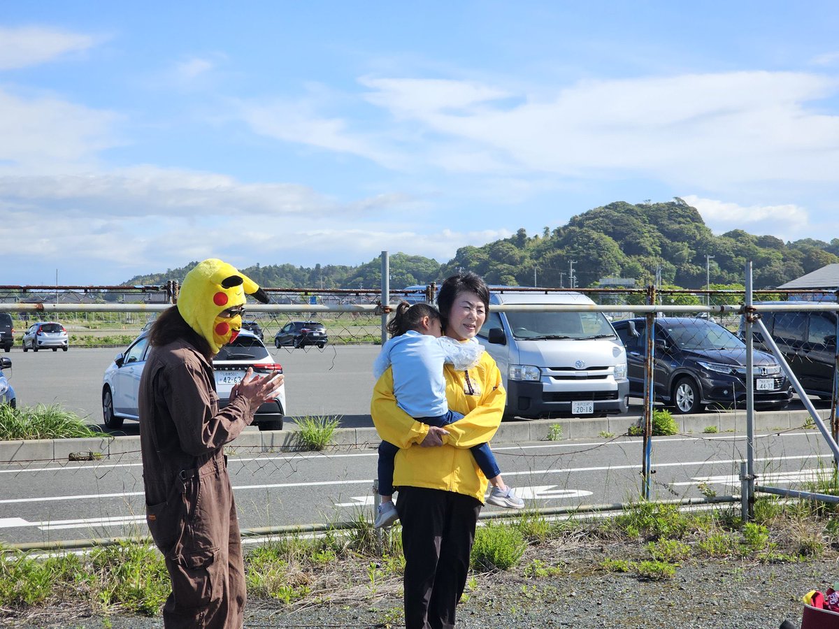 in20209's tweet photo. 北茨城市長選挙。
長年ゴミオフin大津港の清掃活動にご尽力いただいた今井路江さん。
ご当選おめでとうございます。

市民目線でしっかりと話を聞いてくれる方です。
これから益々のご活躍を期待しております。 https://t.co/TX23Hg2xWP