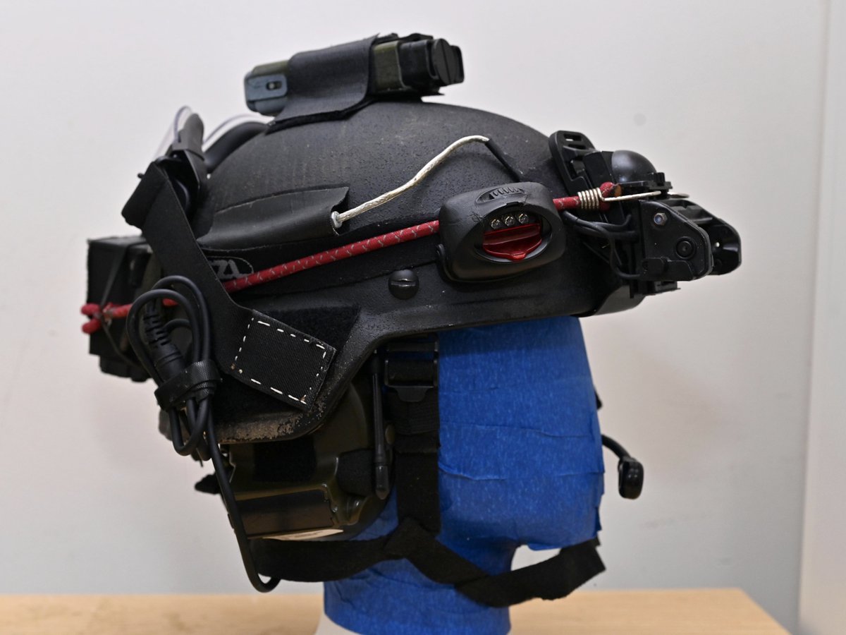 Flash_PewPewPew's tweet photo. Helmet setup
#airsofter #gearcollection #75thranger
#RLCS https://t.co/Wq5VDqkgqw