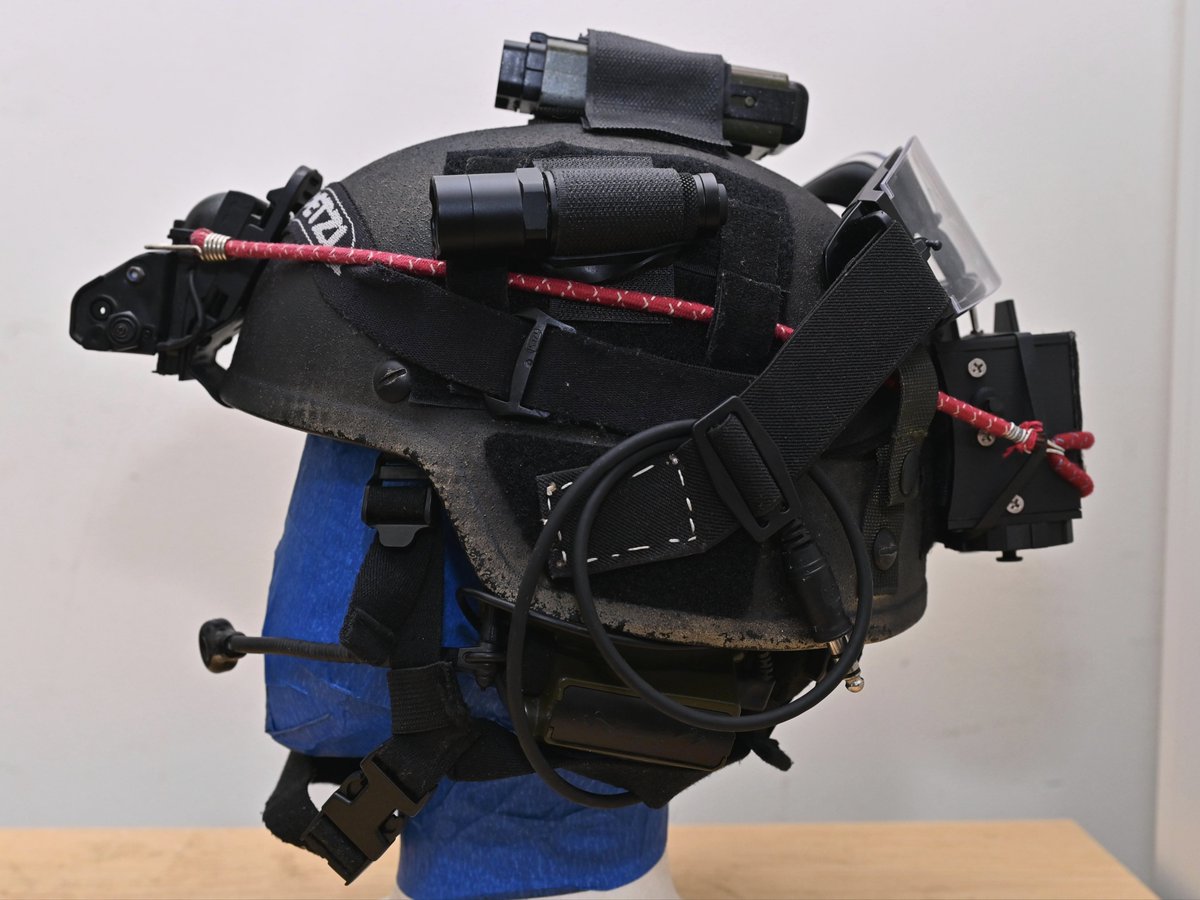 Flash_PewPewPew's tweet photo. Helmet setup
#airsofter #gearcollection #75thranger
#RLCS https://t.co/Wq5VDqkgqw