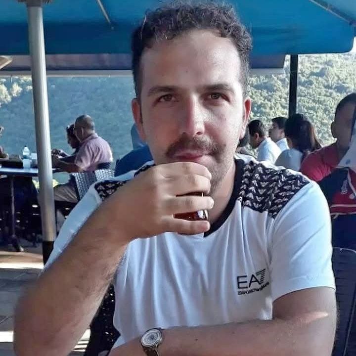 OMERDUYMAC's tweet photo. “Ölmek için doğmuştur ya insan; O yüzden her yağmur sonrası toprak kokusunu sever.”

- Lev Tolstoy

 #daha17 #Çirkin #pazartesi #yağmur #UzakŞehir https://t.co/ao5J9wf3vN