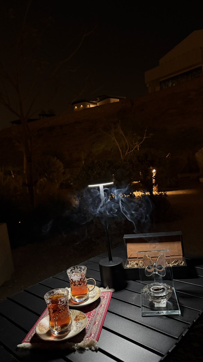 i_meeo7's tweet photo. قمرى ❣️❣️❣️❣️❣️❣️❣️❣️. https://t.co/BrJ98J81Q3