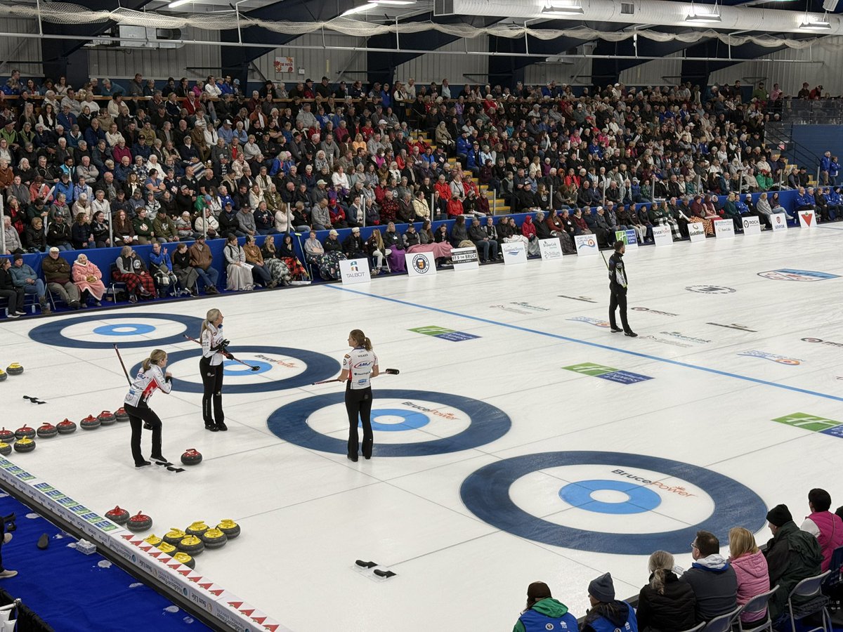 Devin_Heroux's tweet photo. Signing off from Port Elgin.
Congratulations to The Battle organizing committee, 100 volunteers and the entire community for a first-class curling weekend.
Sold out for every draw. More than $40K raised for charities. A resounding success from start to finish. https://t.co/PLj9W7dpmv