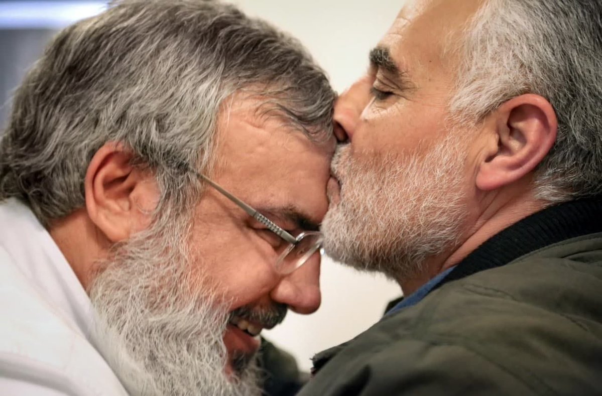 M__ahmadvand74's tweet photo. صدای او خاموش شد، اما خاطره‌اش همچنان در میان مردمی که سخنانش را شنیدند، زنده است.

#سید_مقاومت https://t.co/TGoqNOcj66
