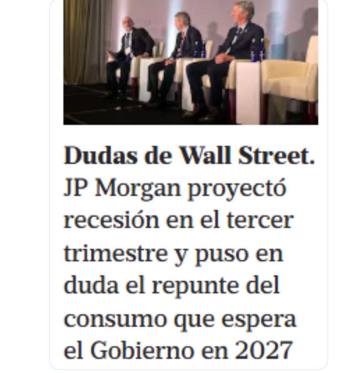 cositopolitico's tweet photo. Si algo le faltaba a Milei esta semana es q los mismos q aplaudoan hasta hace poco su política...hoy se dieron vuelta y aplazan su política....
El y los de Morgan todos chantas https://t.co/Vaz31NuJzN