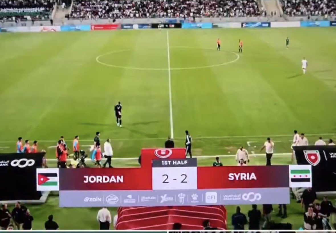SultanHawamdeh's tweet photo. @JordanFA اه اه انترنت 😂😂😂 بكفي فساد https://t.co/z0OmziCZjo