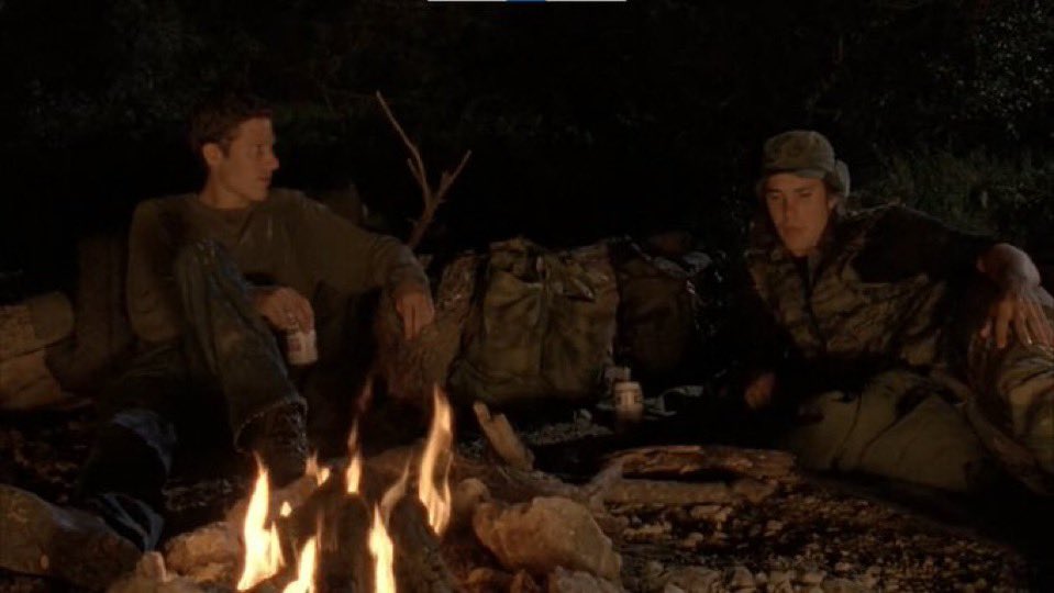dailyfnl's tweet photo. 33 and 7 together https://t.co/6BiV3B0vNo