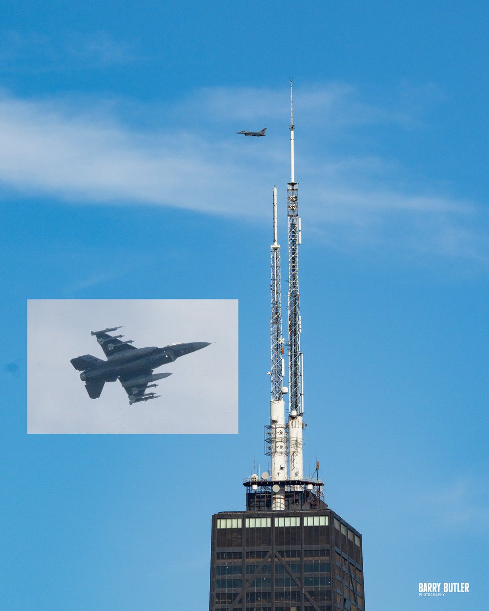 barrybutler9's tweet photo. Military Jet flying over Chicago fully loaded with ammunitions on Sunday afternoon. https://t.co/aY1v0K9stb