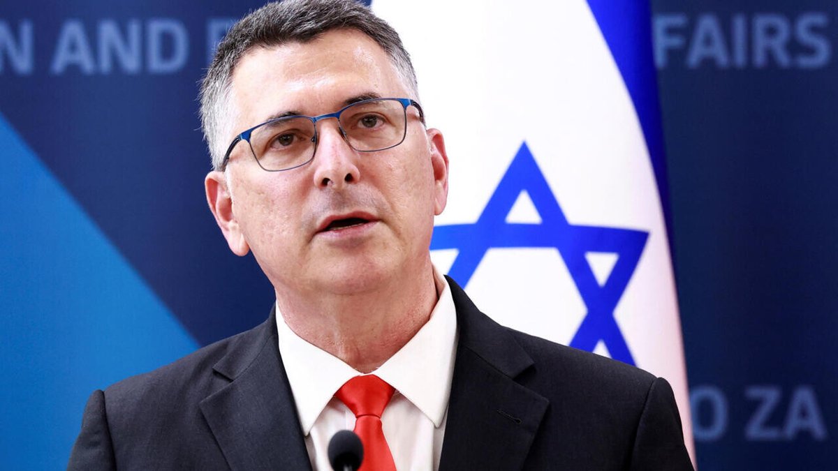 Israel revokes Dutch diplomat credentials over settlement goods ban