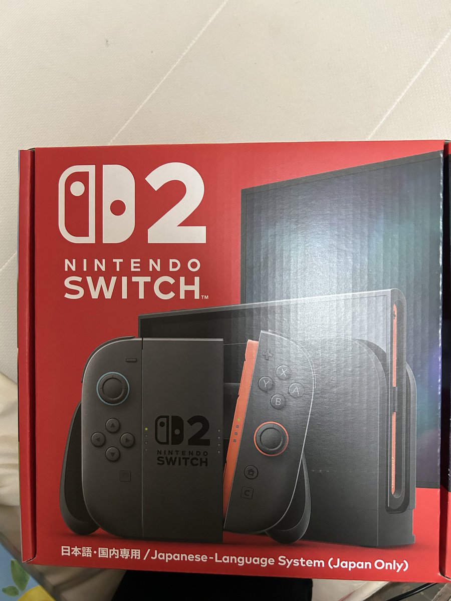 KRyozo's tweet photo. モンハンワイルズSwitch2版流石にクロスセーブ無いですよね〜😭 https://t.co/GG78xyGwvN