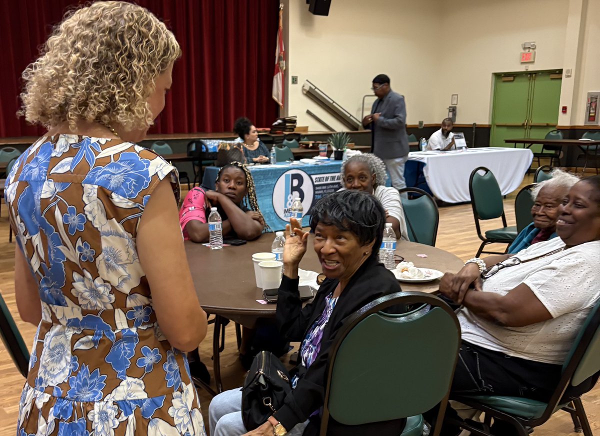 DWStweets's tweet photo. Great to join the Greater South Florida Chamber’s Senior Health &amp; Wealth Management Summit and share with Broward seniors how I’m fighting skyrocketing healthcare prices.

As Medicare faces attacks and life is increasingly unaffordable, I’m working 24-7 to lower our costs. https://t.co/SFkG7RALeD