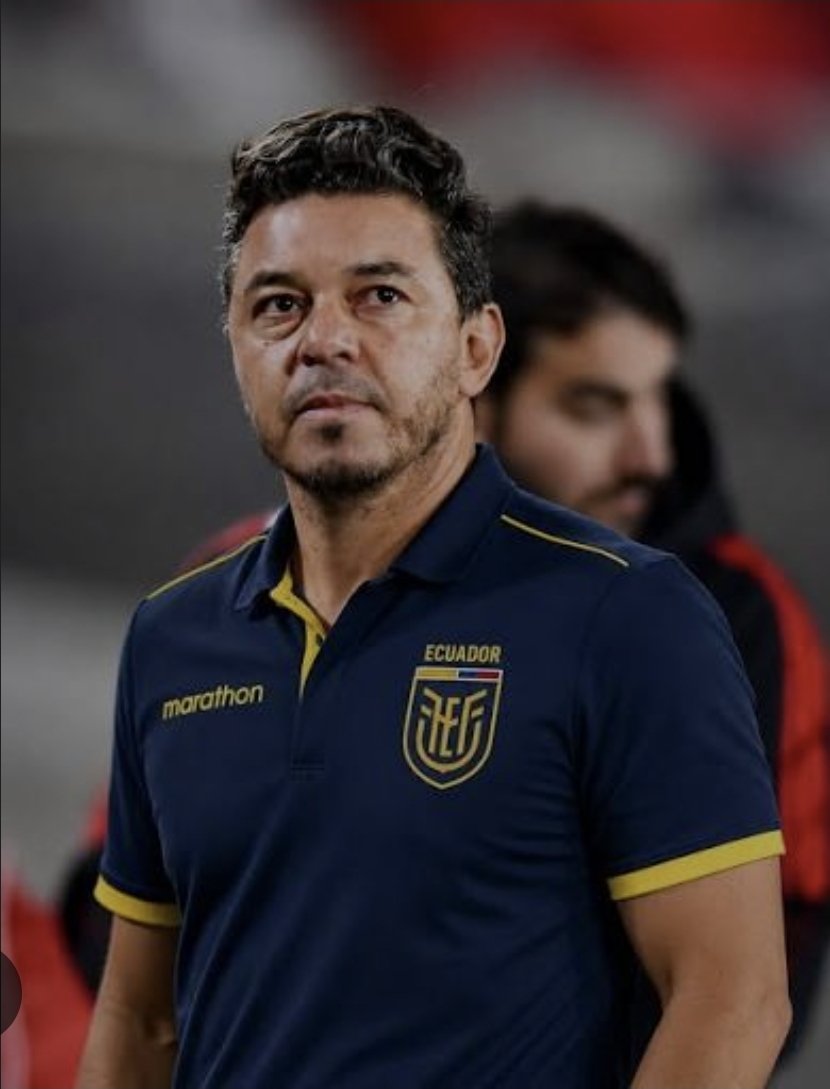 corazonenpez's tweet photo. Sabes quien lo trajo a Boca? Juan Roman Riquelme.
Sabes quien no lo convocó a la selección Ecuatoriana? Jajajaja jajajaja. https://t.co/ZXUwrRPvOW