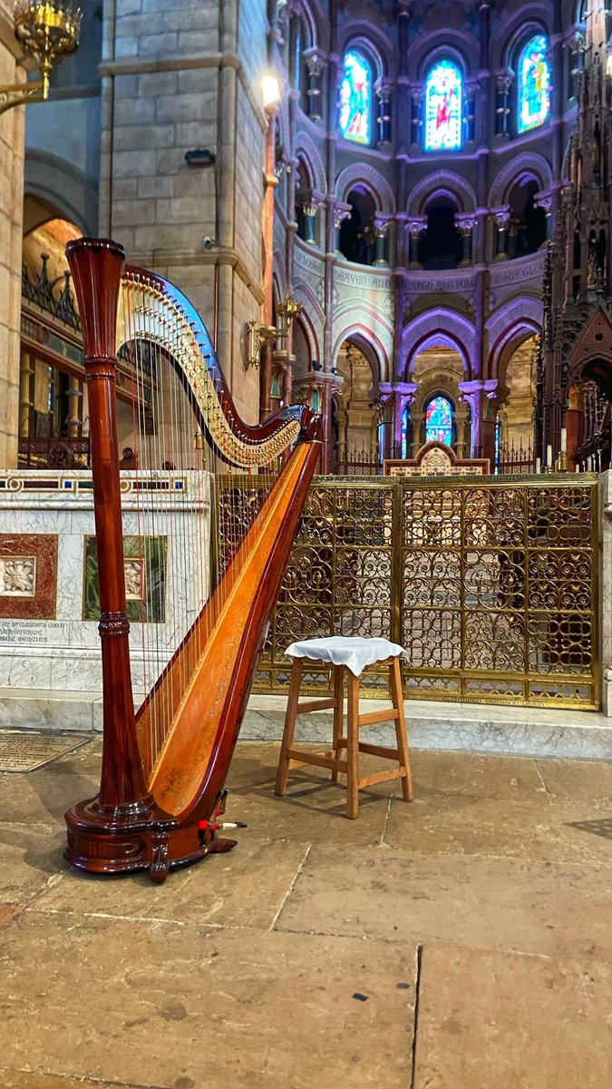 ThisIsIreland3's tweet photo. A beautiful harp in Saint Fin Barre’s Cathedral today🪉⛪🪉

Isn't that just beautiful 🪉💚🪉

📍Cork City - Ireland 🇮🇪 

📸 Greg Erics

#Cork #Harp #Corkcity #Ireland #Cathedral #Beauty https://t.co/sZqwDqbSCq