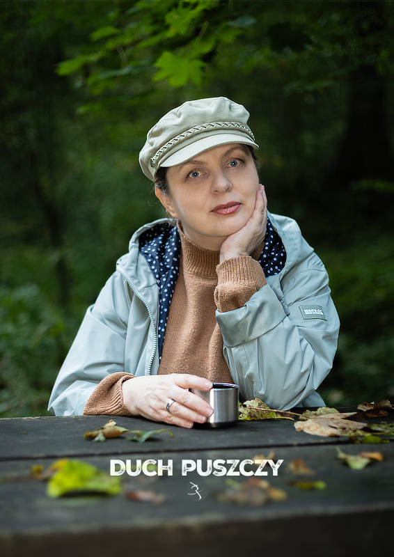 mareksy's tweet photo. #mialzorkepiec, zrobił więc kilka zdjęć po zmroku w leśnej tej dolinie.
#photo #foto #portrait #strobe #portret #woman https://t.co/E8d3TfLKTi