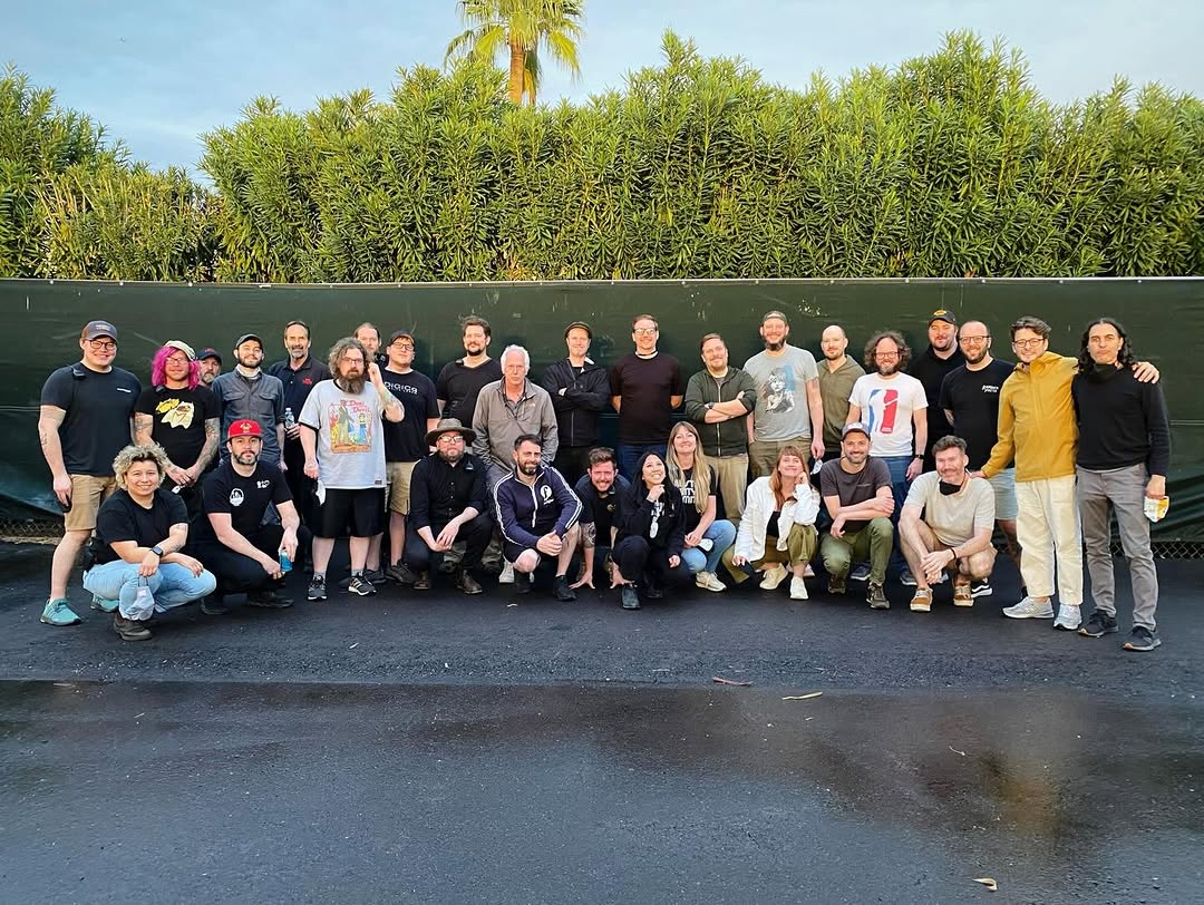 Rafa_kninja's tweet photo. This is Bon Iver.

Preorder today at link in bio: VOLUMES: ONE “SELECTIONS FROM MUSIC CONCERTS 2019-2023 BON IVER 6 PIECE BAND”. https://t.co/xxs3ROrvYM