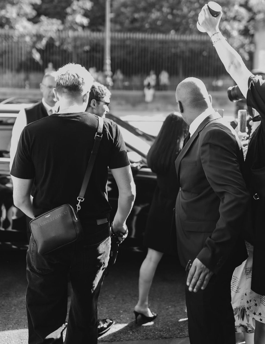 updatingstorrie's tweet photo. Previously unseen photos of Connor Storrie from PFW in June!🖤

📸 foto.france | Instagram https://t.co/6C7mI3Z5Uh