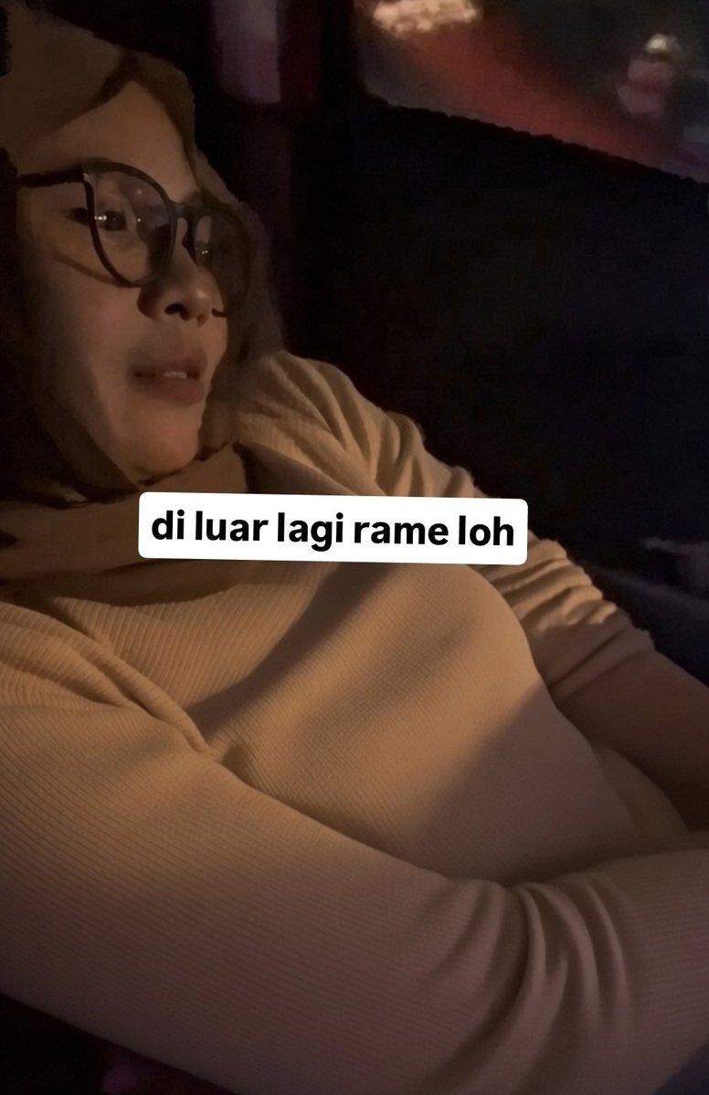 evekayen's tweet photo. Nekad bgt di dalem mobil
https://t.co/bDb3hlO5Ol https://t.co/7rcVCZKuet