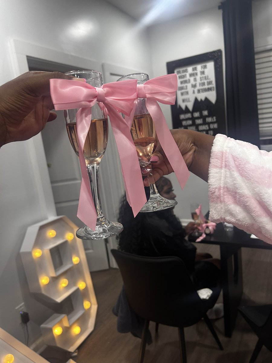 DayasiaG's tweet photo. Happy birthday baby sisss 🥳🥳🔥 ass lingered girls nightt https://t.co/5nRgqi4M9R