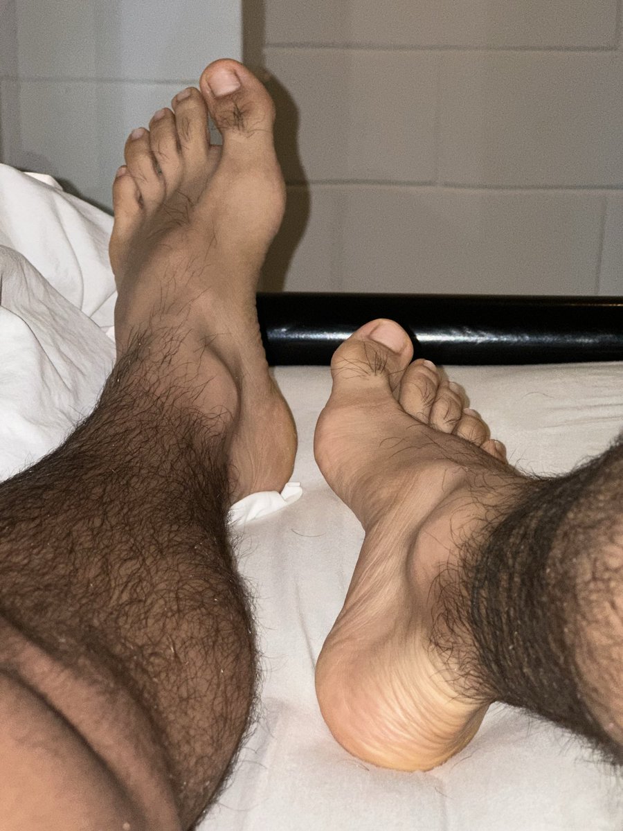 Jhondsi3l's tweet photo. 🦶🏻👅 https://t.co/frmUxxVm3l