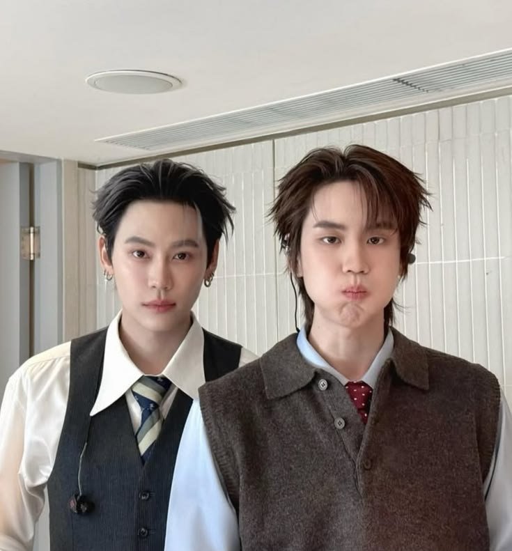kredmanee's tweet photo. ยกตัวอย่าง เช่น บุ๋น นพณัฐ และ เปรม วรุศ

#bb0un #prem_space #bounprem https://t.co/z7wskTuHNL