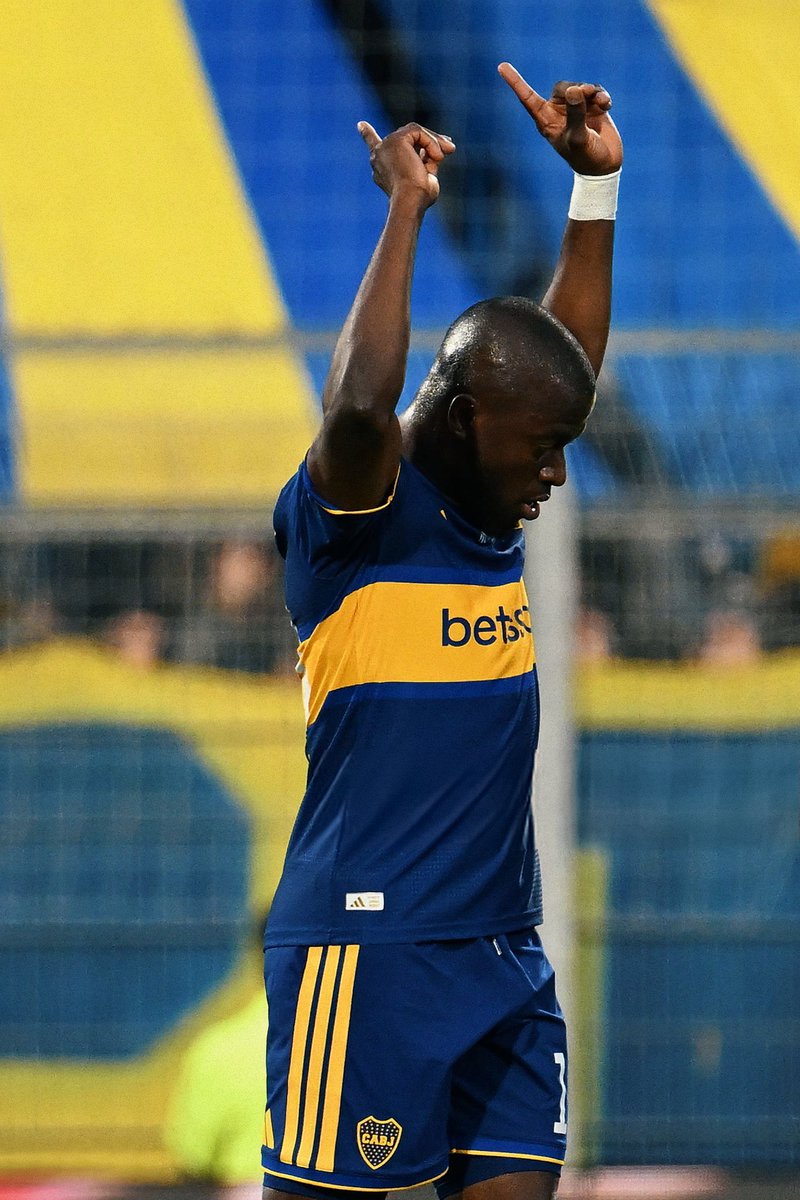 diariobocaa's tweet photo. 🇪🇨 EL VALENCIAZO.

#Boca https://t.co/JkPvh2v6XR