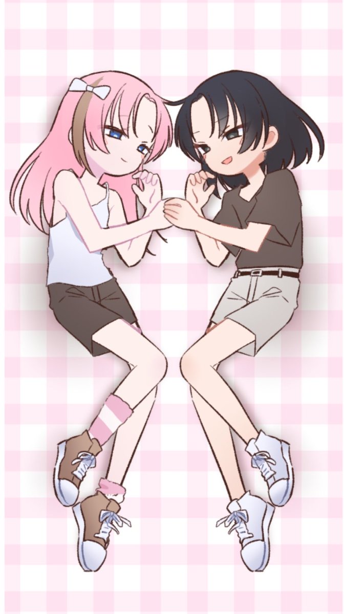 reneemm_'s tweet photo. просыпайся @hiksel111 я сделала нас и мы няшки https://t.co/Vja0R5vEDY