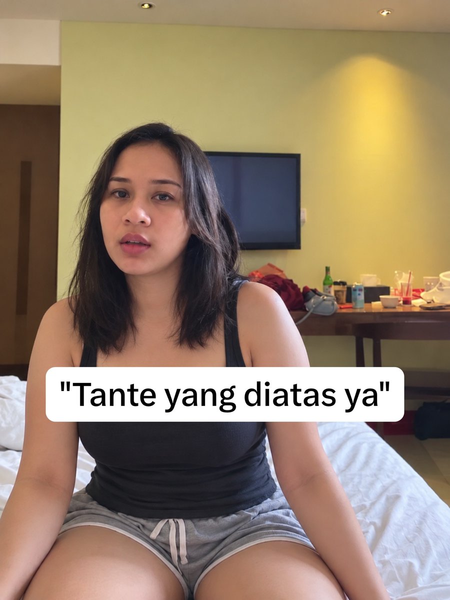 jnumping's tweet photo. Tante Maunya di Atas
https://t.co/ixiJWdFvWg https://t.co/b5dAd0WHIe