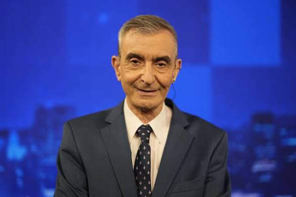 SilMercado's tweet photo. Programa especial en #OperacionMasacre por la llegada del Papa XIV a la Argentina con los periodistas Nelson Castro (@nelsonalcastro y Mariano De Vedia (@mdv2011) . A las 20. #Programon x @Laoncediez https://t.co/E2V6GPTRQd