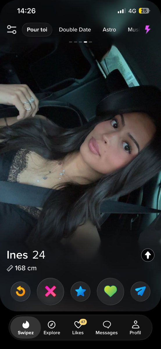 aqer3inbxl's tweet photo. Ineeeeeeeeessss j’espère vraiment ton mari tombera pas sur mon Twitter en tous cas moi j’ai rien n’a perdre des femmes comme toi j’en zdoqez chaque semaine ☺️☺️☺️ https://t.co/SX3M1Q6aIE