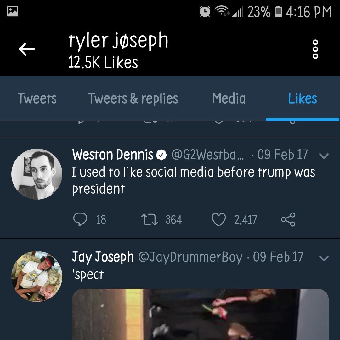 starspilots's tweet photo. gostaria de deixar esse print do tyler curtindo tweet de hate pro tr*mp, boa noite a todos que saem por aí falando que ele super apoiaria um bolsonar0. https://t.co/irNu1dUT0A