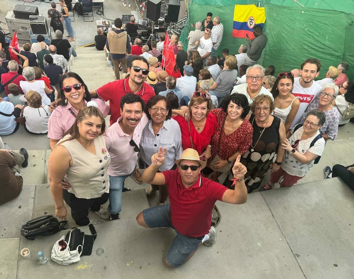 psoe_usera's tweet photo. Desde #Usera arrancamos con fuerza la cuenta atrás👇🏼

8 meses para echar a Ayuso y Almeida.

8 meses para recuperar la dignidad en #Madrid.

Por la vivienda, por la sanidad y educación pública, por las mujeres, por la juventud, por las personas mayores...

¡Vamos a ganar en 2027! https://t.co/MqSgYytxIG
