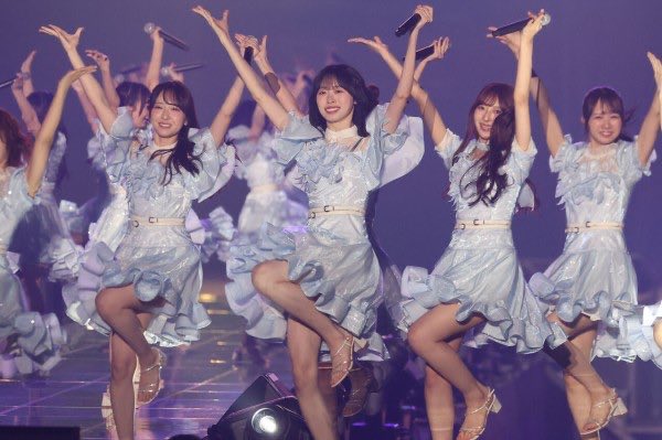 sn1abo's tweet photo. こいつらの生脚マジでたまんねぇ https://t.co/nTYDe0SCeF